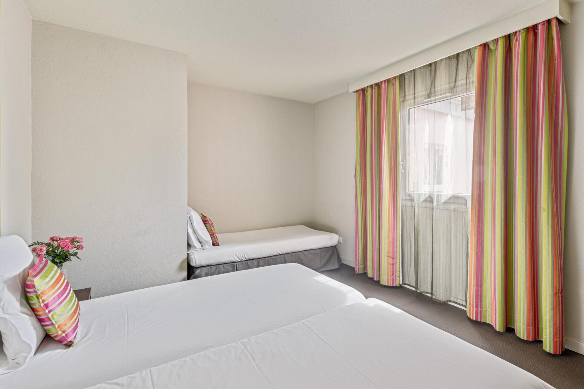 Hotel Provence ดรากิญญ็อง ภายนอก รูปภาพ