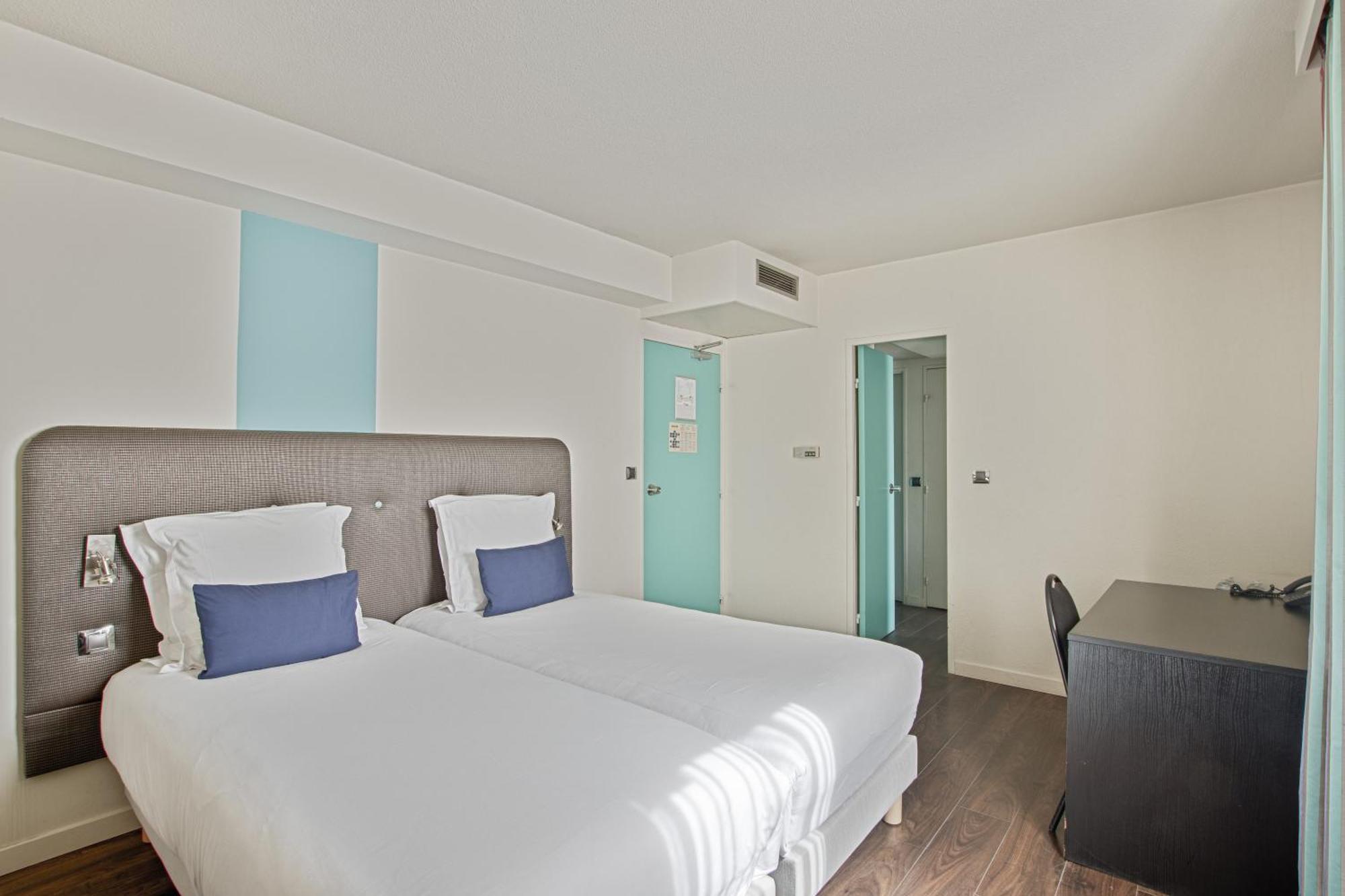 Hotel Provence ดรากิญญ็อง ภายนอก รูปภาพ